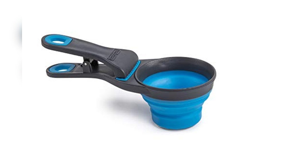 Best Dog Food Scoop With Bag Clip